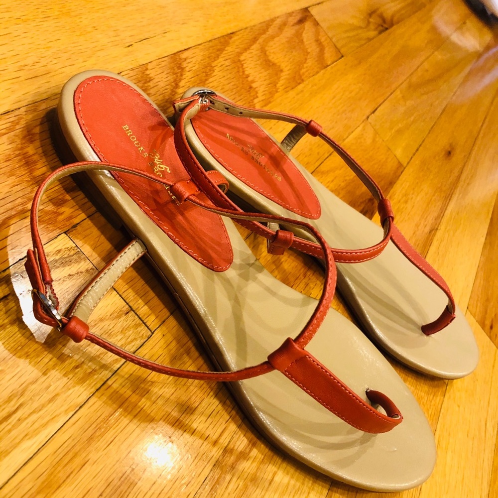 Brooks Brothers Coral Flats - Picture 3 of 6